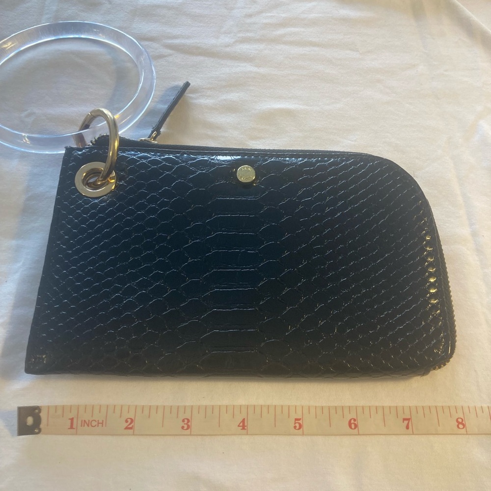 Kate Landry Black Snakeskin Wristlet with Clear Bracelet - EUC - Picture 6 of 15